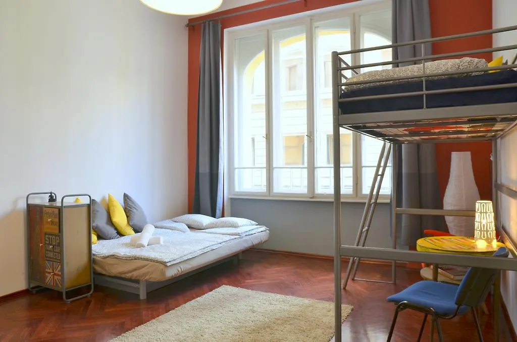 Lola Citycenter Apartment ブダペスト ハンガリー